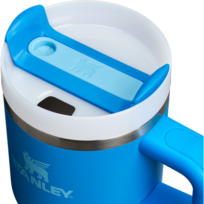 Large Capacity The Quencher H2.O Flowstate Tumbler with Handle | Stanley Create D309N - Double-Wall Vacuum Insulated Travel Tumbler with Straw Detail